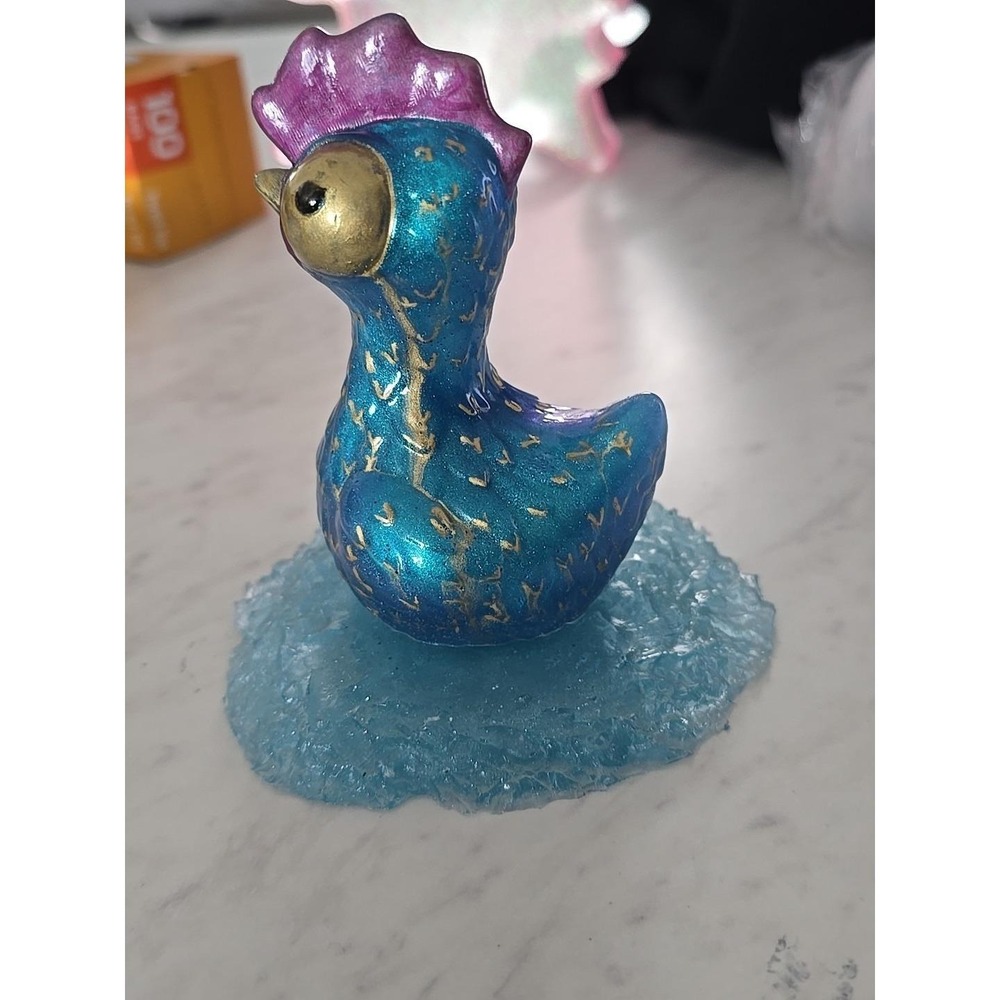 Handmade Resin Chicken On Nest Blue Decoration Gift Paperweight 725 - Picture 2 of 6